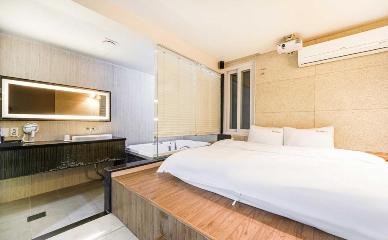 Haeundae Gary Cooper Hotel Busan Eksteriør billede