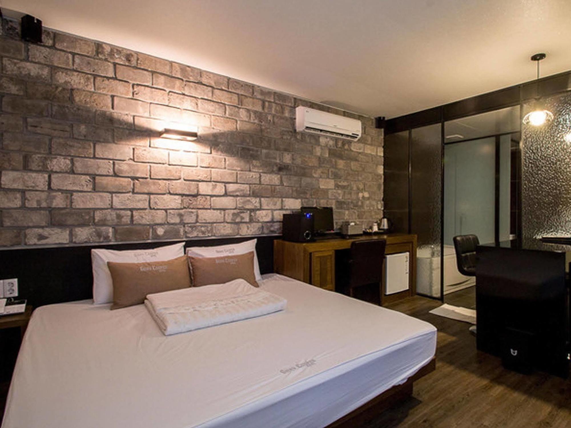 Haeundae Gary Cooper Hotel Busan Eksteriør billede