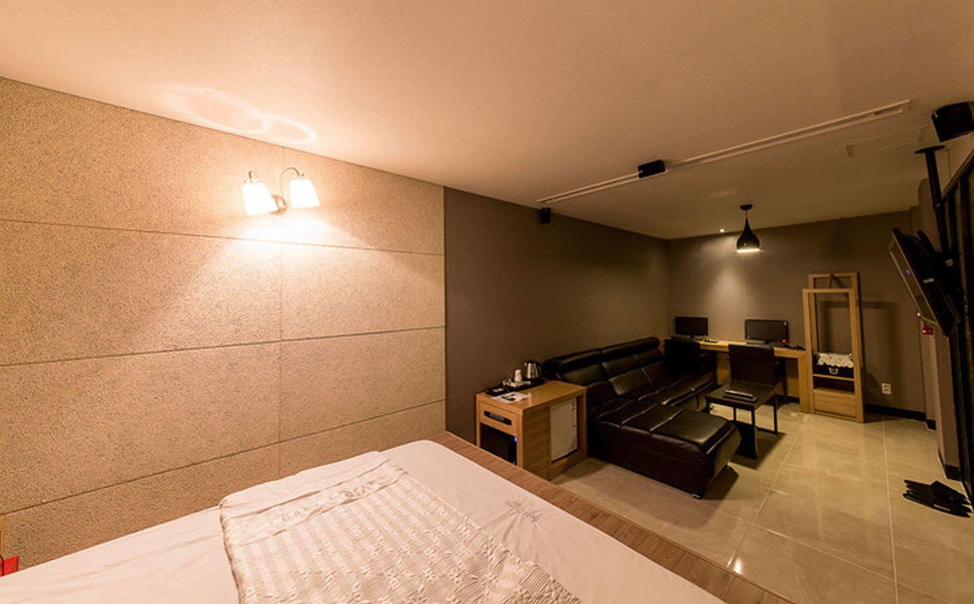 Haeundae Gary Cooper Hotel Busan Eksteriør billede