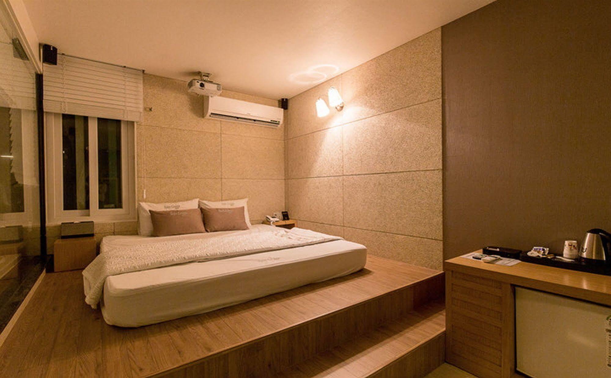 Haeundae Gary Cooper Hotel Busan Eksteriør billede